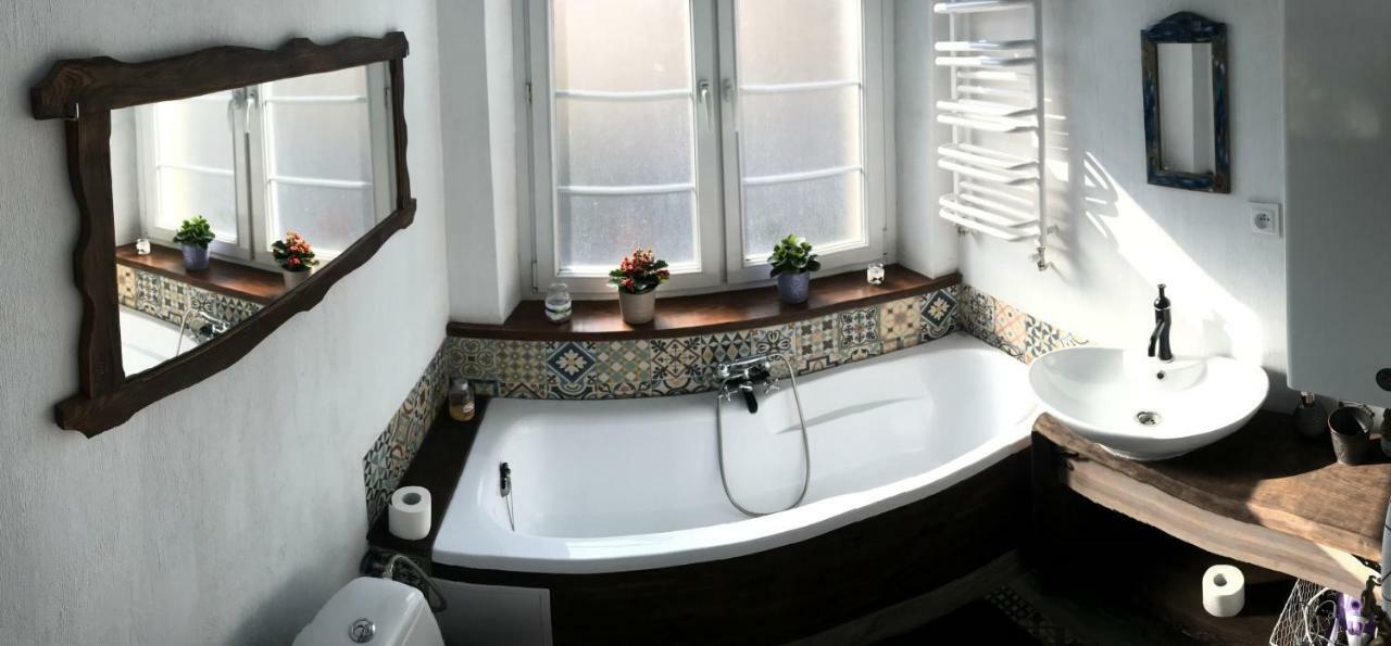 Apartament Do Zobaczenia Olsztyn Miejsce Nieidealne Экстерьер фото